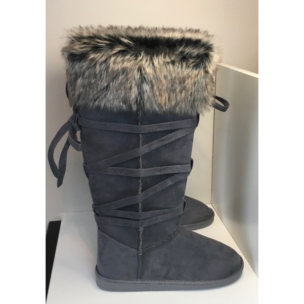 Shoedazzle Women Fuzzies Kimber Lace Up Boot Grey